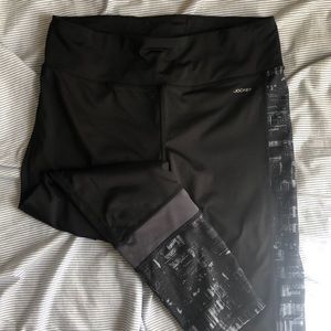 Jockey exercise capris